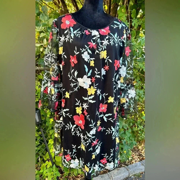 Beige by eci black overlay lace embroidered dress sz 16 nwot 012 - Picture 1 of 11